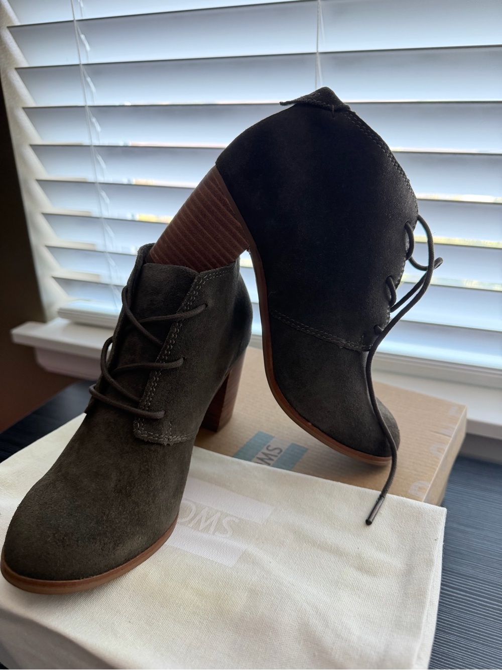Toms Lace-Up Suede Ankle Boots in Olive Green with Brown Heel